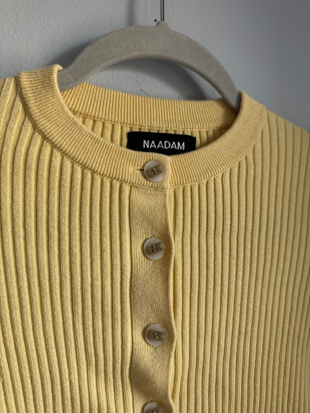 NAADAM Silk& Cashemere Pale Yellow Ribbed Button-Front Cropped Cardigan
